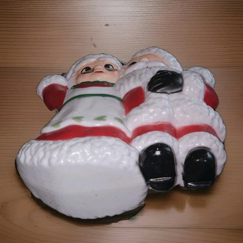 Holiday Time Santa & Mrs Claus‎ Ornament Blow Mold Style Retro